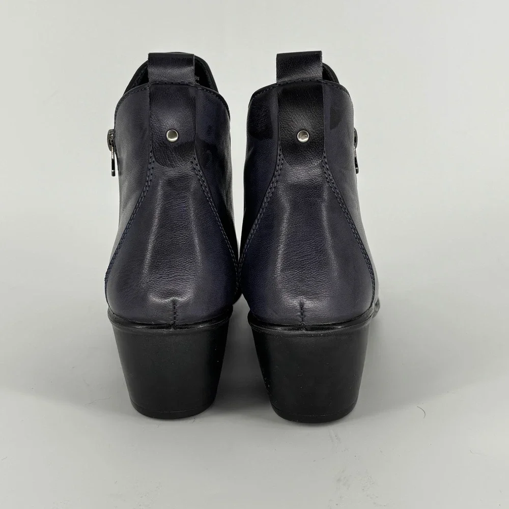 Easy Street Jeanie Block Heel Ankle Boot Navy Blue Women Size 9.5N Narrow Zipper
